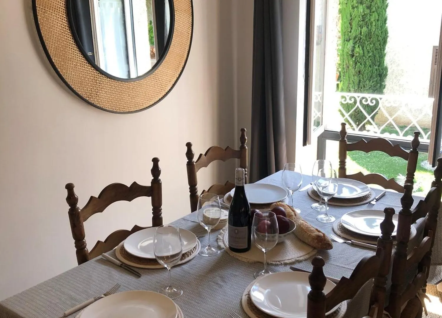 Les Loges De Bacchus Le Carpe Diem Chonas-lʼAmballan